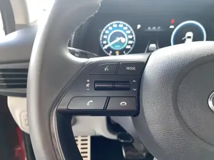 Photo 13 Hyundai Bayon  1.0 T-GDi 100 DCT-7 Hybrid 48V