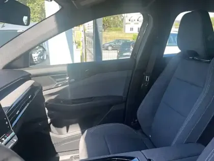 Photo 11 Renault Austral  E-Tech hybrid 200