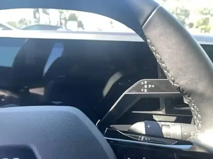 Photo 10 Renault Austral  E-Tech hybrid 200