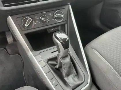 Photo 63 Volkswagen Polo  1.0 TSI 95 S&S DSG7