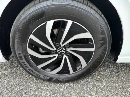 Photo 39 Volkswagen Polo  1.0 TSI 95 S&S DSG7