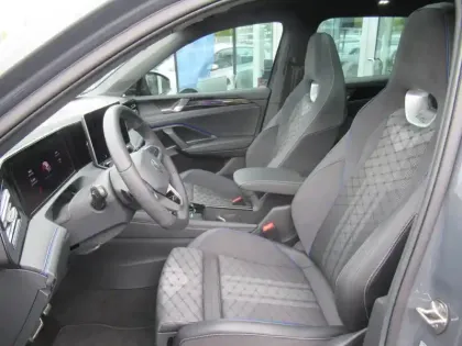 Photo 38 Volkswagen Tiguan  1.5 eHybrid 204ch DSG6