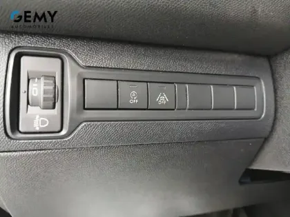 Photo 19 Peugeot 308  BlueHDi 100ch S&S BVM6