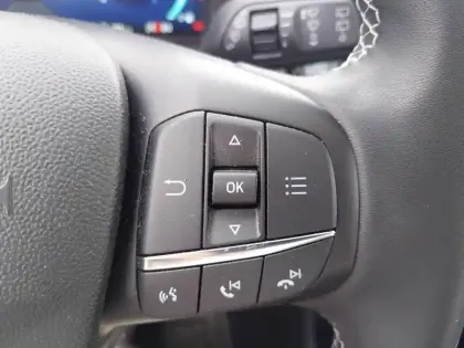 Photo 41 Ford Fiesta  1.0 EcoBoost 125 ch S&S mHEV Powershift