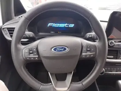 Photo 61 Ford Fiesta  1.0 EcoBoost 125 ch S&S mHEV Powershift