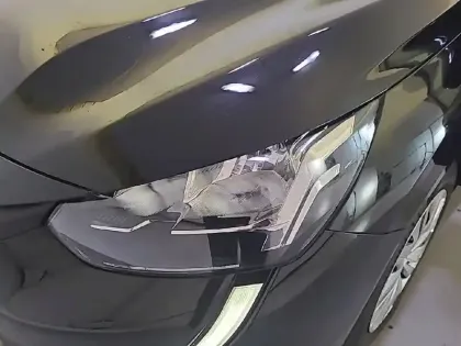 Photo 15 Peugeot 208  BlueHDi 100 S&S BVM6