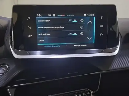 Photo 20 Peugeot 208  BlueHDi 100 S&S BVM6