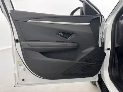 Photo 47 Renault Megane  E-Tech 220 ch autonomie confort GSR2