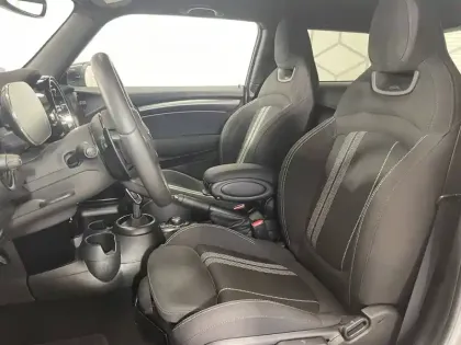 Photo 23 Mini Mini Hatch 3 Portes Cooper S 178 ch DKG7