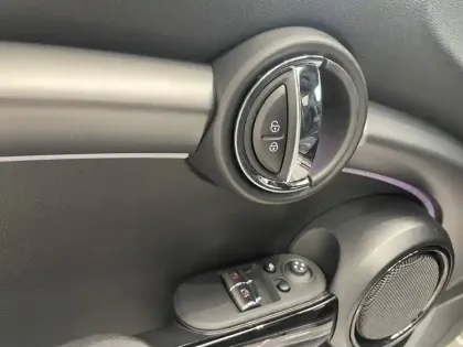 Photo 45 Mini Mini Hatch 3 Portes Cooper S 178 ch DKG7