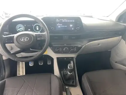 Photo 12 Hyundai Bayon  1.0 T-GDi 100 Hybrid 48V