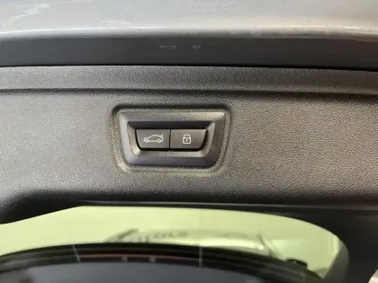 Photo 13 BMW Serie 3 Série 3 Touring 330eA 292ch M Sport