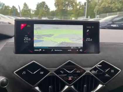 Photo 14 DS DS 3  Crossback PureTech 155ch Performance Line + Automatique