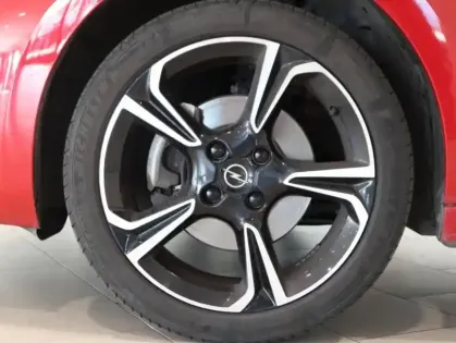 Photo 11 Opel Corsa  1.2 Turbo 100ch GS Line