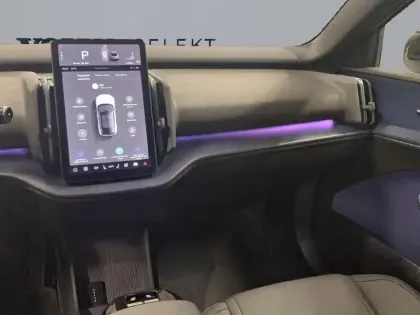 Photo 10 Volvo Ex30  Single Extended Range 272 ch 1EDT