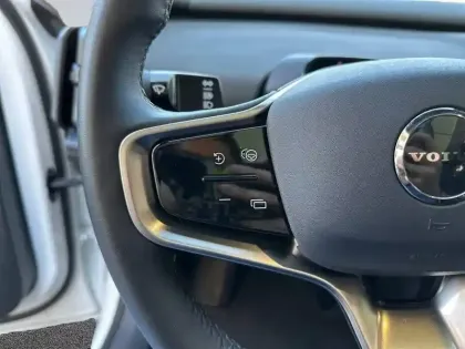 Photo 33 Volvo Ex30  Single Extended Range 272 ch 1EDT