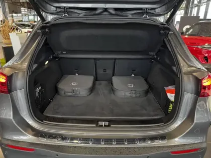 Photo 18 Mercedes EQA  250+