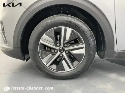 Photo 14 Kia Niro  1.6 GDi Hybride Rechargeable 141 ch DCT6 Design