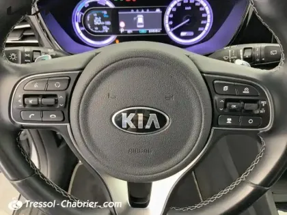 Photo 18 Kia Niro  1.6 GDi Hybride Rechargeable 141 ch DCT6 Design
