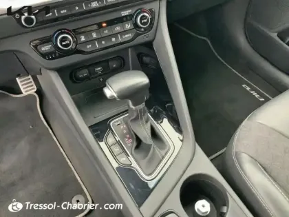 Photo 23 Kia Niro  1.6 GDi Hybride Rechargeable 141 ch DCT6 Design