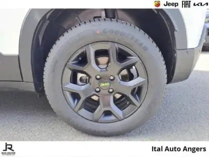 Photo 10 Jeep Avenger  1.2 Turbo T3 145ch MHEV Overland BVR6 4xe