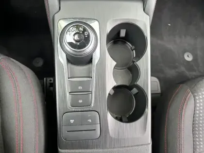 Photo 10 Ford Kuga  2.5 Duratec 190ch FHEV E85 ST-Line BVA