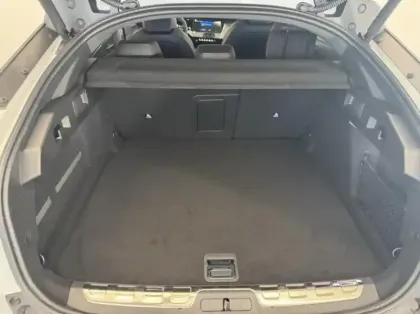 Photo 10 Peugeot 408 Gén. I Ph1 GT 5