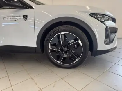 Photo 8 Peugeot 408 Gén. I Ph1 GT 5