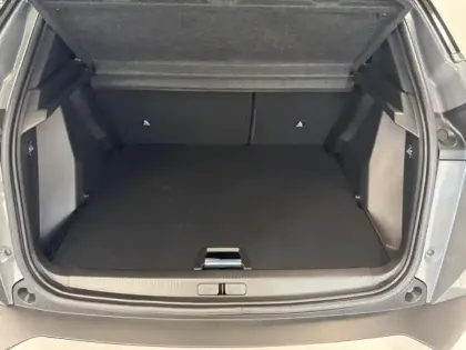 Photo 10 Peugeot 2008  e- 156ch Allure