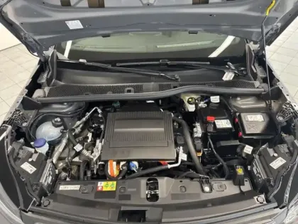 Photo 9 Peugeot 2008  e- 156ch Allure