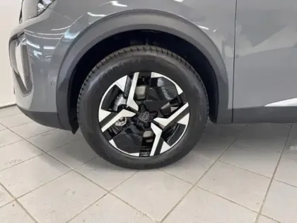 Photo 8 Peugeot 2008  e- 156ch Allure