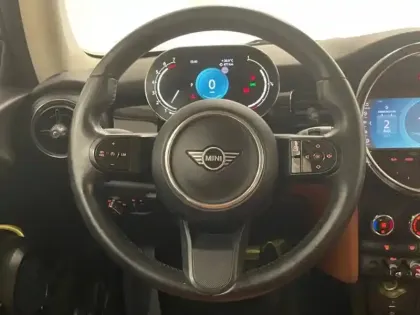 Photo 20 Mini Mini  Cooper 136ch  Edition Camden BVA7