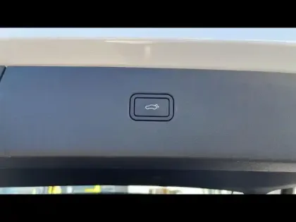 Photo 7 Volvo Ex30  Single Extended Range 272ch Ultra