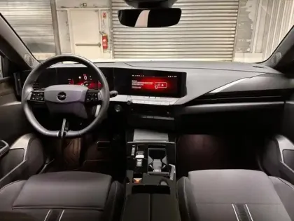 Photo 9 Opel Astra  1.2 Turbo Hybrid 136ch GS e-DCT 6