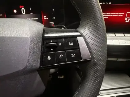 Photo 13 Opel Astra  1.2 Turbo Hybrid 136ch GS e-DCT 6