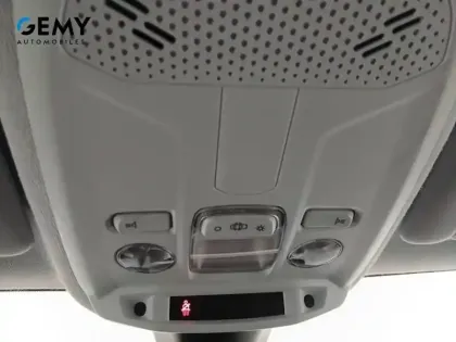 Photo 16 Peugeot 208  PureTech 100 S&S BVM6