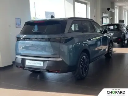 Photo 27 Peugeot 5008  Hybrid 145 e-DCS6