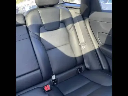 Photo 29 Volvo Xc60  T8 Twin Engine 303 ch + 87 ch Geartronic 8