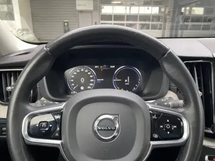 Photo 24 Volvo Xc60  T8 Twin Engine 303 ch + 87 ch Geartronic 8