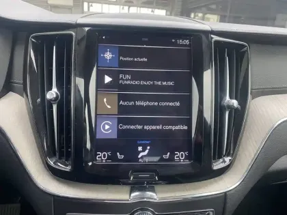 Photo 10 Volvo Xc60  T8 Twin Engine 303 ch + 87 ch Geartronic 8