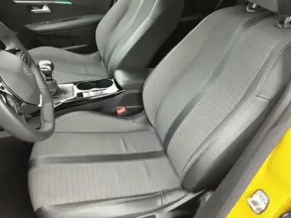 Photo 10 Peugeot 208  BlueHDi 100 S&S BVM6