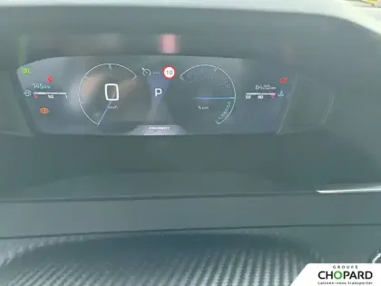 Photo 64 Peugeot 2008  Hybrid 145 e-DCS6