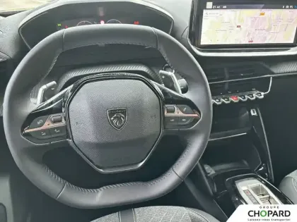 Photo 60 Peugeot 2008  Hybrid 145 e-DCS6