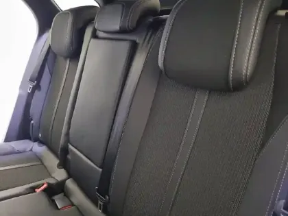 Photo 11 Peugeot 3008  Puretech 130ch S&S EAT8