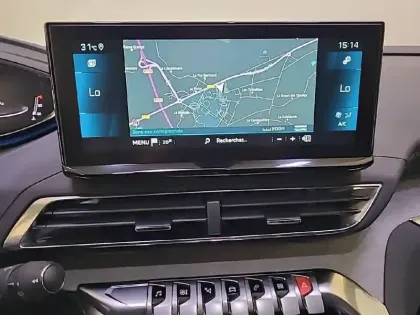 Photo 18 Peugeot 3008  Puretech 130ch S&S EAT8