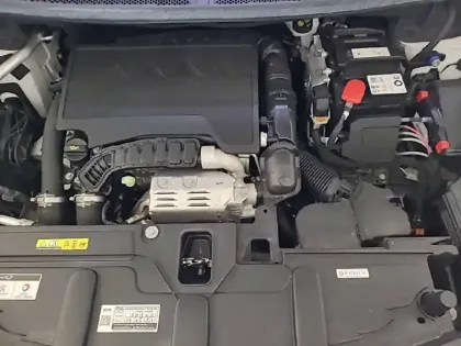 Photo 14 Peugeot 3008  Puretech 130ch S&S EAT8