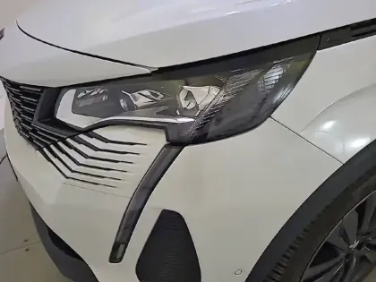 Photo 15 Peugeot 3008  Puretech 130ch S&S EAT8