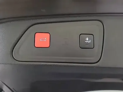 Photo 21 Peugeot 3008  Puretech 130ch S&S EAT8