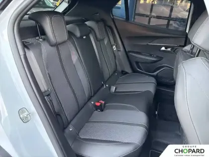 Photo 15 Peugeot 2008  Hybrid 145 e-DCS6