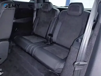 Photo 14 Peugeot 5008  Hybrid 145 e-DCS6